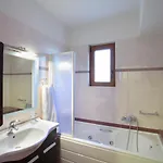 Irida Beachfront For 12 Steps To Amenities *
