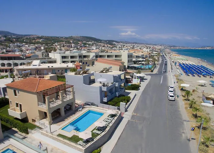 Irida Beachfront For 12 Steps To Amenities