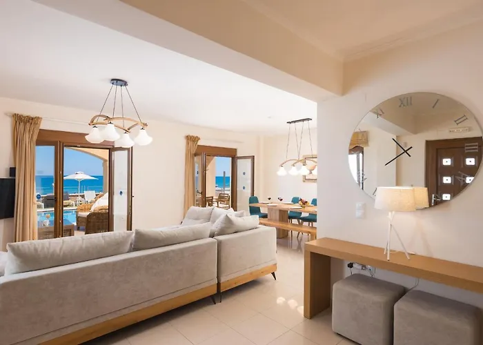 Irida Beachfront For 12 Steps To Amenities * Retimno