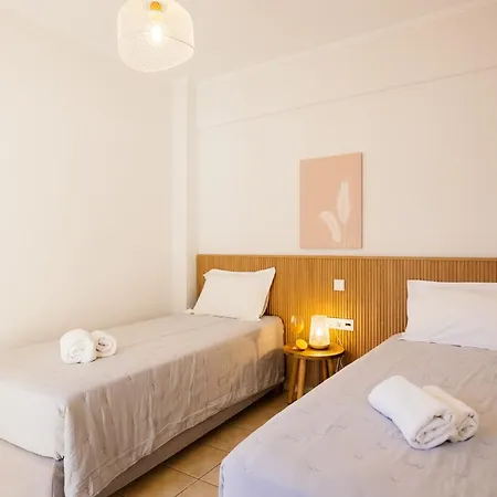 Villa Irida Beachfront For 12 Steps To Amenities *