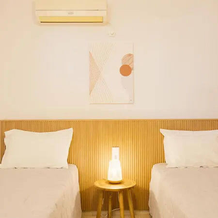 Irida Beachfront For 12 Steps To Amenities * Rethimnon