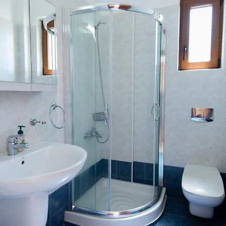 Villa Irida Beachfront For 12 Steps To Amenities *