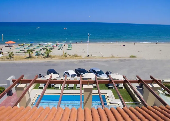 Irida Beachfront For 12 Steps To Amenities Villa Rétino