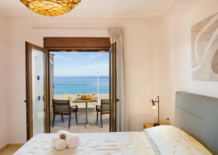 Irida Beachfront For 12 Steps To Amenities